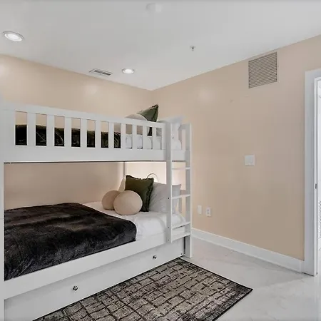 Downtown New Modern Spacious 3Bdrm 2Bath 2000 Sq Ft Orlando Exterior photo
