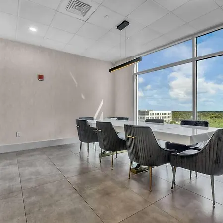 Downtown New Modern Spacious 3Bdrm 2Bath 2000 Sq Ft Orlando Exterior photo
