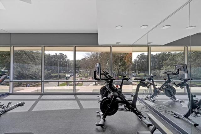 Downtown New Modern Spacious 3bdrm 2bath 2000 Sq Ft Apartment